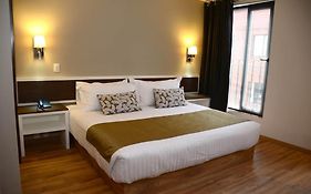 Hotel Plaza Revolucion